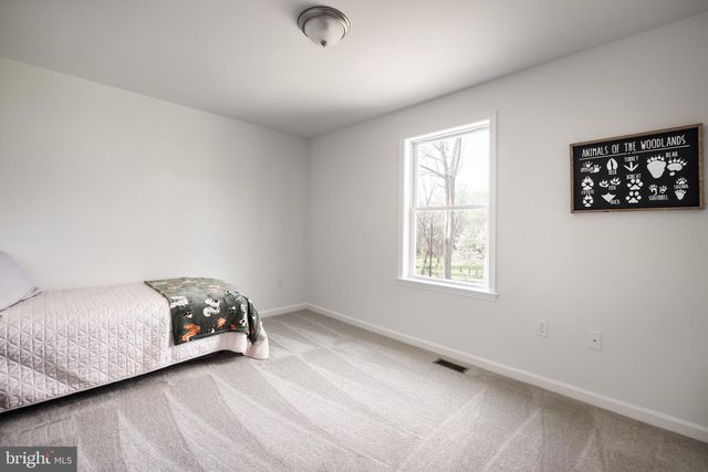 268 DAWN LN, Harpers Ferry, WV 25425