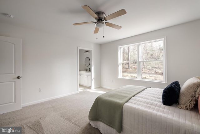 268 DAWN LN, Harpers Ferry, WV 25425