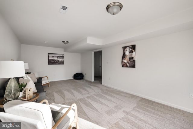 268 DAWN LN, Harpers Ferry, WV 25425