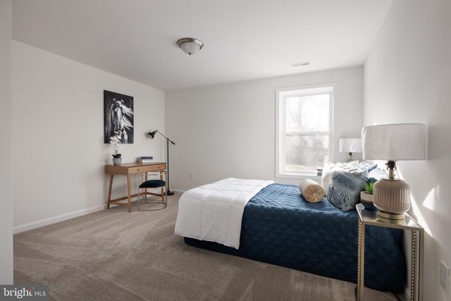 268 DAWN LN, Harpers Ferry, WV 25425