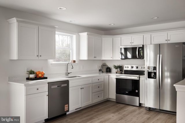 268 DAWN LN, Harpers Ferry, WV 25425