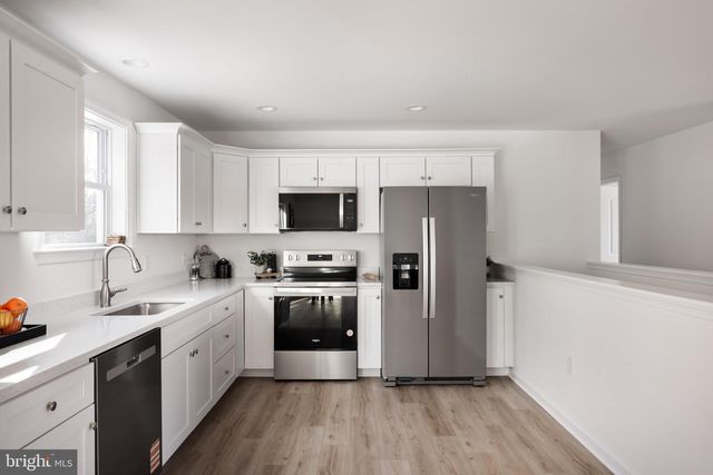 268 DAWN LN, Harpers Ferry, WV 25425