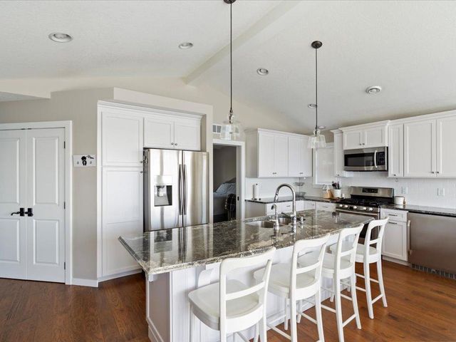 10323 Gull Point Rd, East Gull Lake, MN 56401