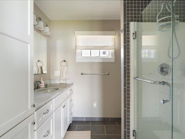 10323 Gull Point Rd, East Gull Lake, MN 56401