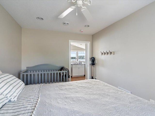 10323 Gull Point Rd, East Gull Lake, MN 56401