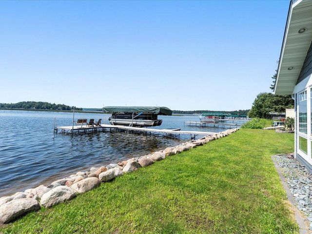 10323 Gull Point Rd, East Gull Lake, MN 56401