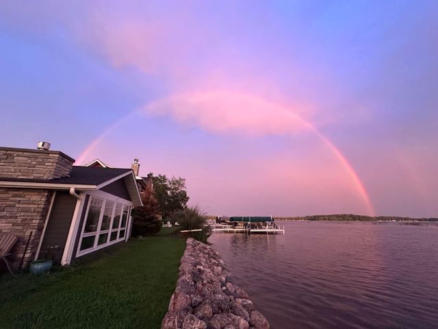 10323 Gull Point Rd, East Gull Lake, MN 56401