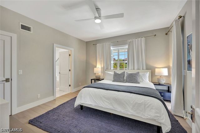 1500 Pelican AVE, Naples, FL 34102