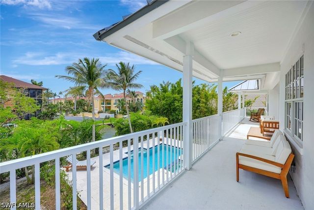 1500 Pelican AVE, Naples, FL 34102
