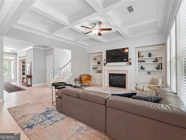 1039 Montrose Way, Hoschton, GA 30548