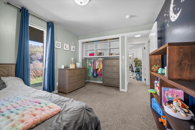 1593 E SECLUDED CIR, Ogden, UT 84403