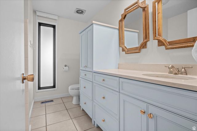 1593 E SECLUDED CIR, Ogden, UT 84403