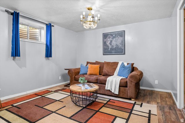 1593 E SECLUDED CIR, Ogden, UT 84403