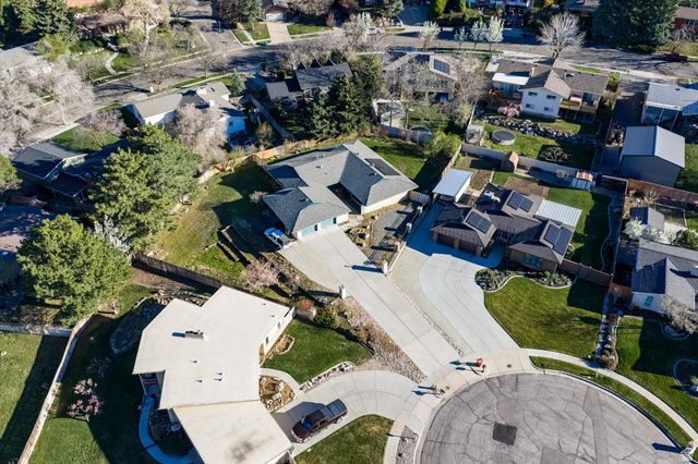 1593 E SECLUDED CIR, Ogden, UT 84403