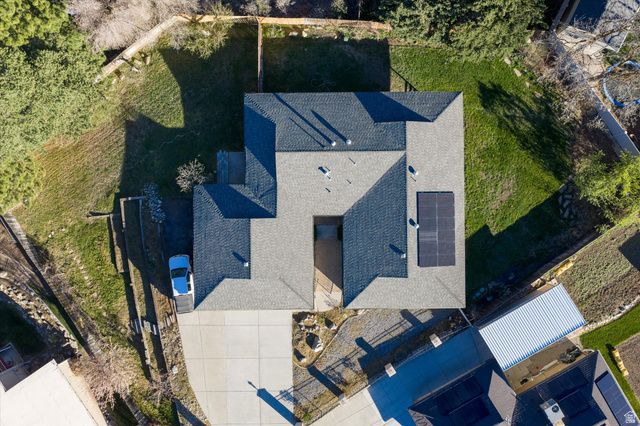 1593 E SECLUDED CIR, Ogden, UT 84403