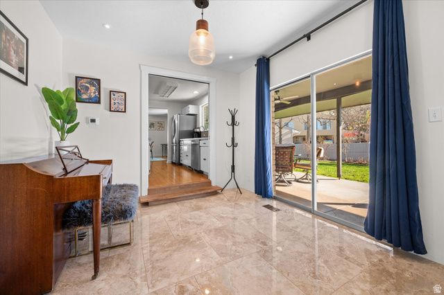 1593 E SECLUDED CIR, Ogden, UT 84403