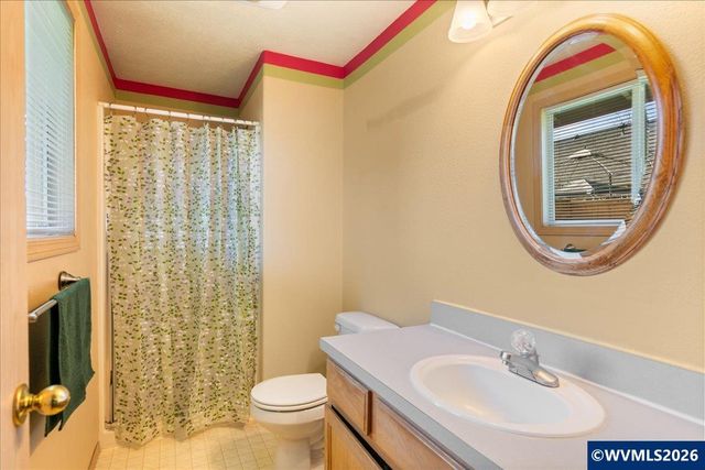 5240 Woodwind Ct N, Keizer, OR 97303