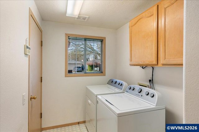 5240 Woodwind Ct N, Keizer, OR 97303