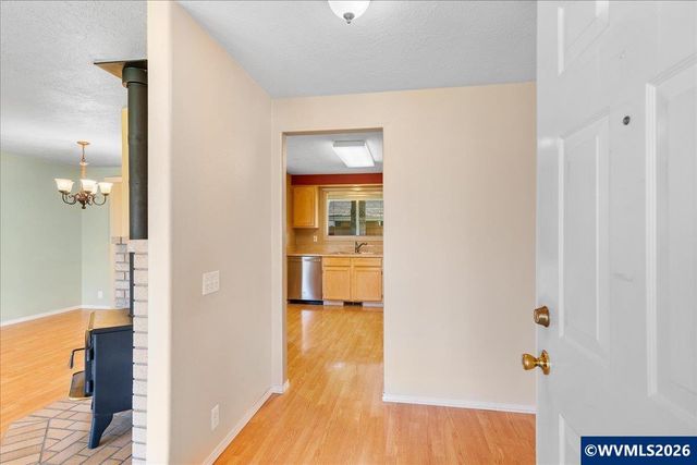 5240 Woodwind Ct N, Keizer, OR 97303