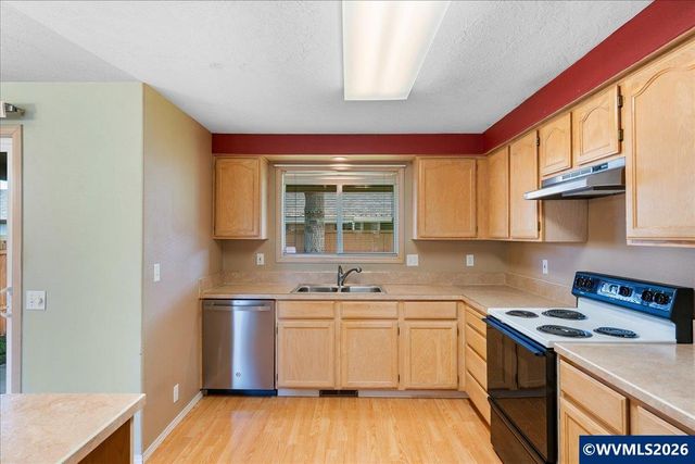 5240 Woodwind Ct N, Keizer, OR 97303