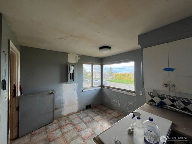 502 17th Avenue SW, Puyallup, WA 98371