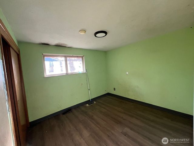 502 17th Avenue SW, Puyallup, WA 98371