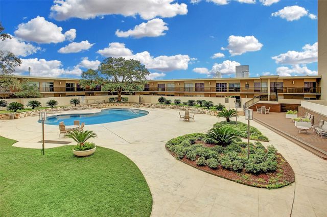 2929 Buffalo Speedway A1806, Houston, TX 77098