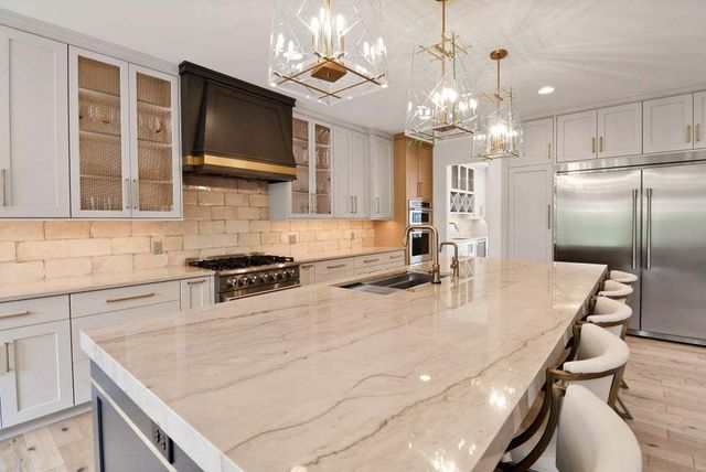 3703 Brigata Drive, Valparaiso, IN 46385