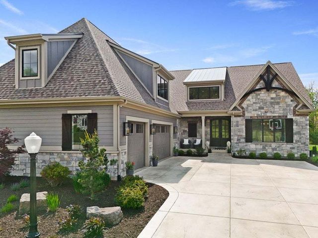 3703 Brigata Drive, Valparaiso, IN 46385