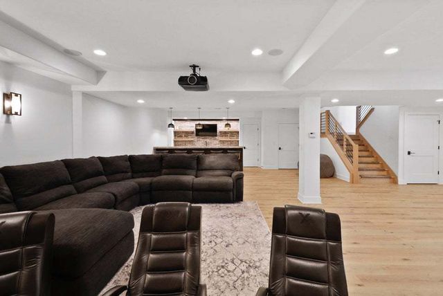 3703 Brigata Drive, Valparaiso, IN 46385