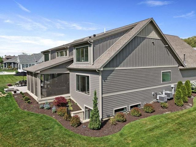 3703 Brigata Drive, Valparaiso, IN 46385