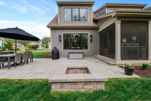 3703 Brigata Drive, Valparaiso, IN 46385