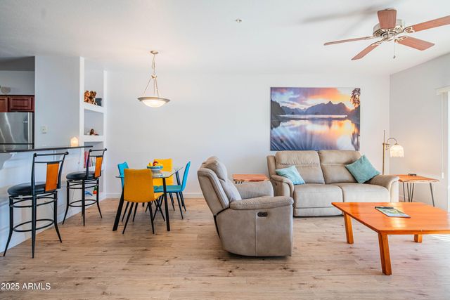 920 E DEVONSHIRE Avenue 3025, Phoenix, AZ 85014