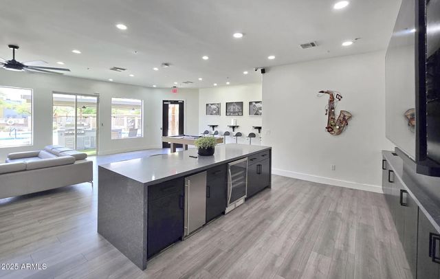 920 E DEVONSHIRE Avenue 3025, Phoenix, AZ 85014