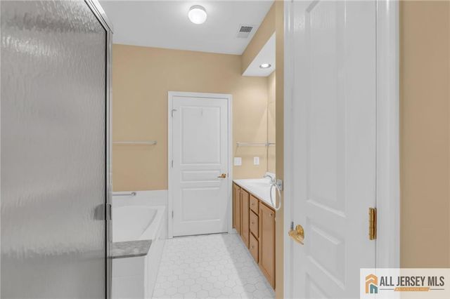446 Bluebird Drive 446, Monroe, NJ 08831