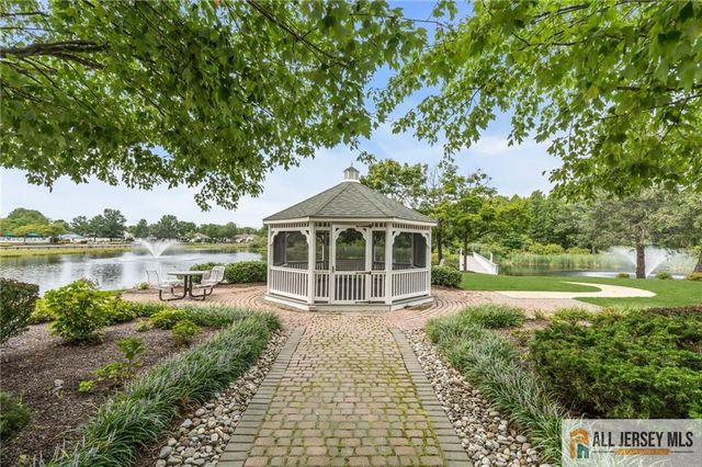 446 Bluebird Drive 446, Monroe, NJ 08831