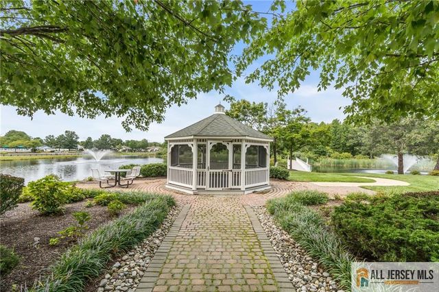 446 Bluebird Drive 446, Monroe, NJ 08831