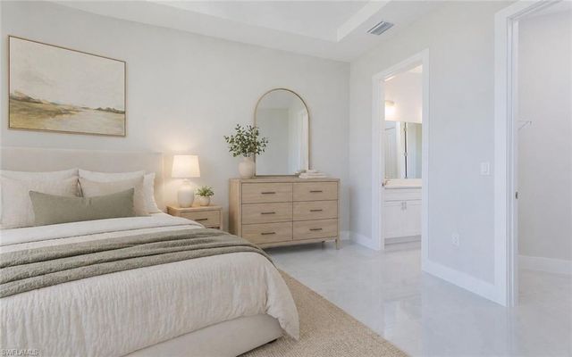 423 Yolanda ST, Lehigh Acres, FL 33972