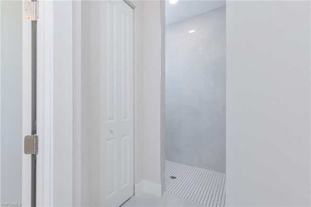 423 Yolanda ST, Lehigh Acres, FL 33972