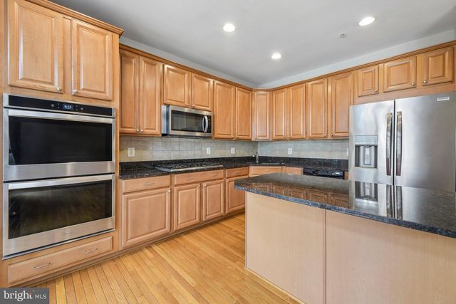 7979 VIGNE CT, Vienna, VA 22182