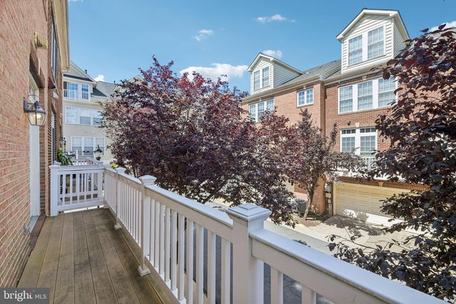 7979 VIGNE CT, Vienna, VA 22182