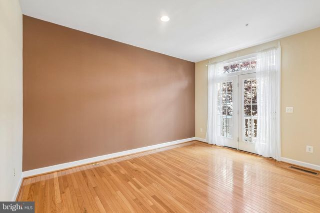 7979 VIGNE CT, Vienna, VA 22182