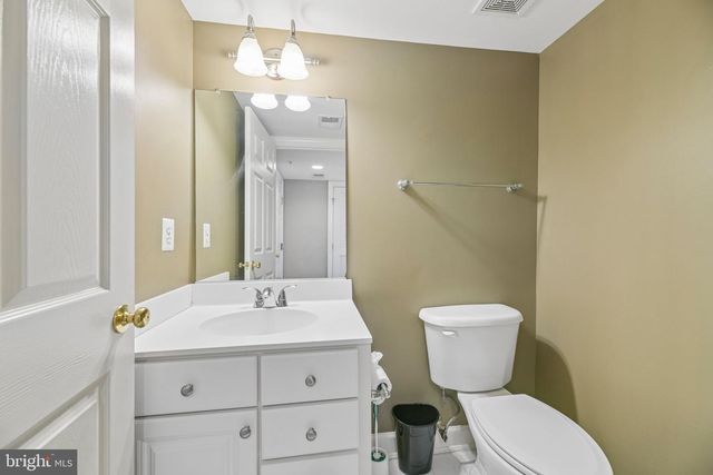 7979 VIGNE CT, Vienna, VA 22182