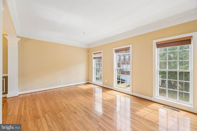 7979 VIGNE CT, Vienna, VA 22182