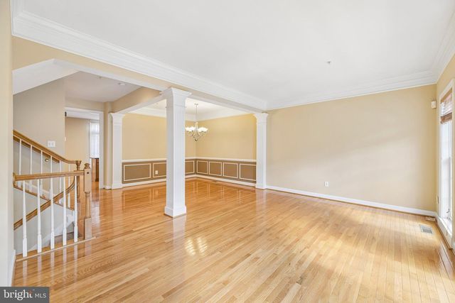 7979 VIGNE CT, Vienna, VA 22182