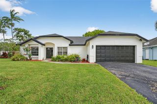 15072 SW 10th St, Sunrise, FL 33326