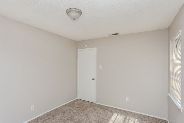 604 Stonewall Drive, Euless, TX 76039