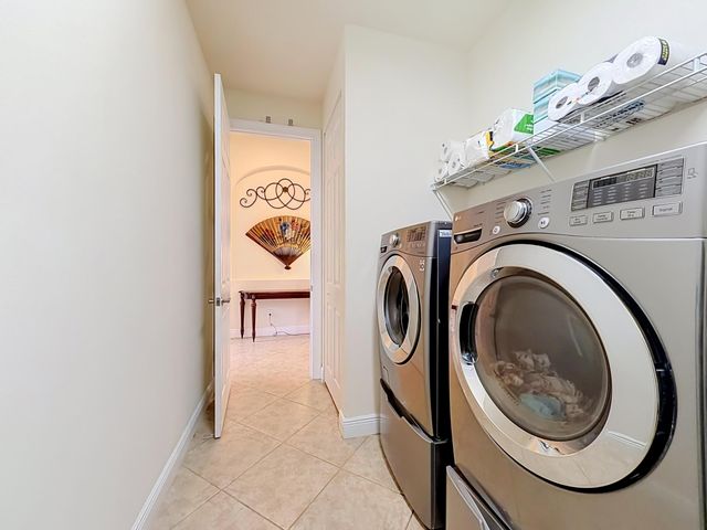 728 Fortunella Circle SW, Vero Beach, FL 32968