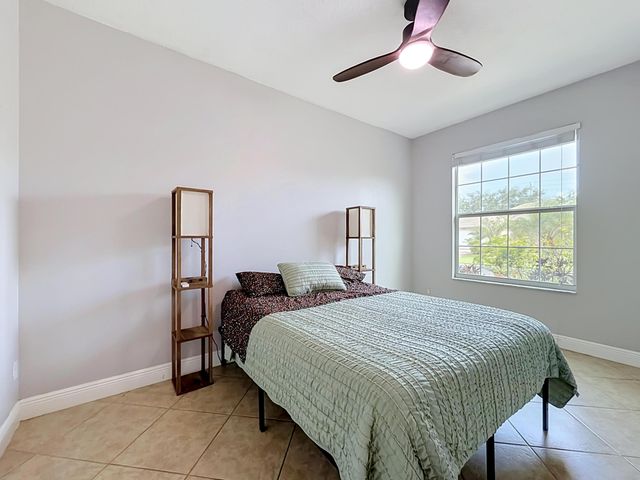 728 Fortunella Circle SW, Vero Beach, FL 32968