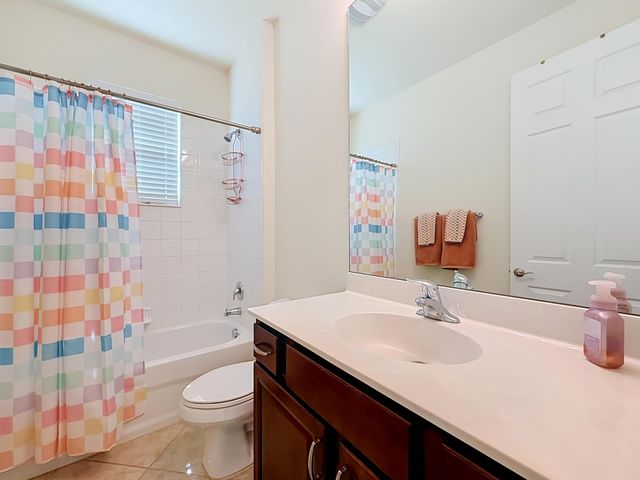 728 Fortunella Circle SW, Vero Beach, FL 32968
